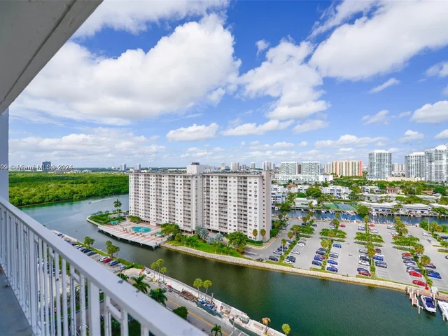 500 Bayview Dr # 2131, Sunny Isles Beach FL 33160