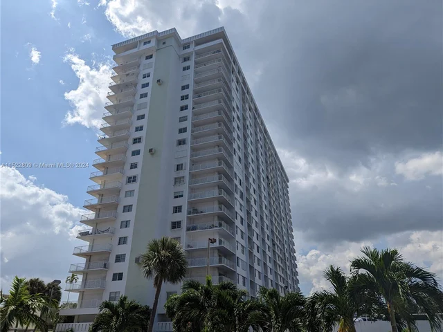 500 Bayview Dr # 2131, Sunny Isles Beach FL 33160