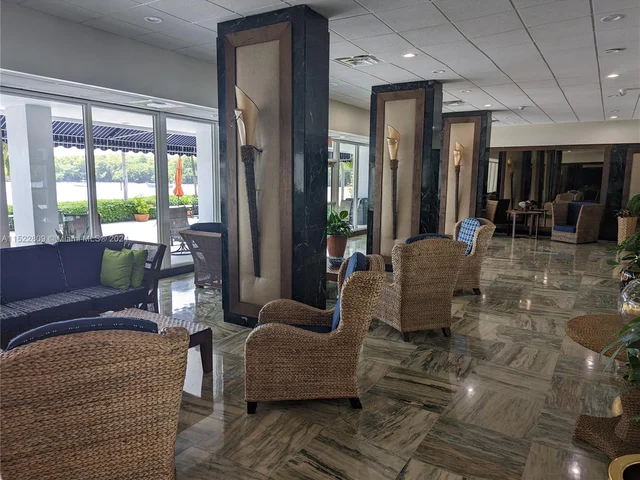 500 Bayview Dr # 2131, Sunny Isles Beach FL 33160