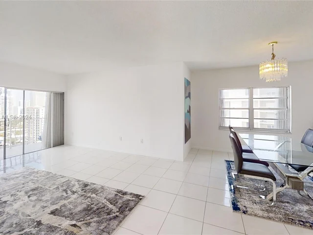 500 Bayview Dr # 2131, Sunny Isles Beach FL 33160