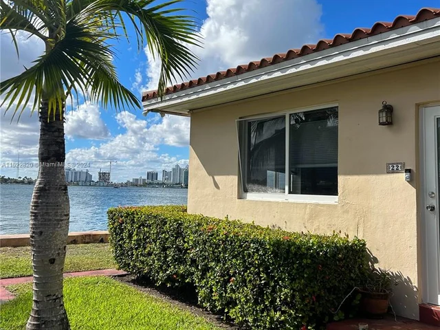 2170 Bay Dr # 22, Miami Beach FL 33141