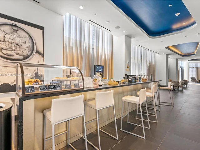 851 ne 1st ave # 3900, Miami FL 33132