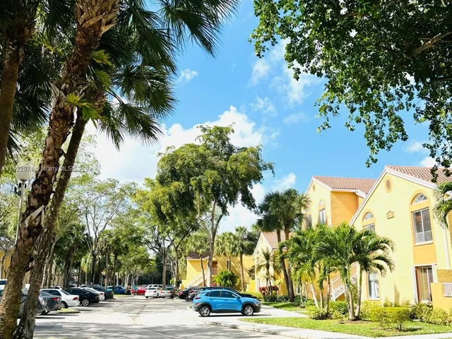 1031 Coral Club Dr # 1031, Coral Springs FL 33071