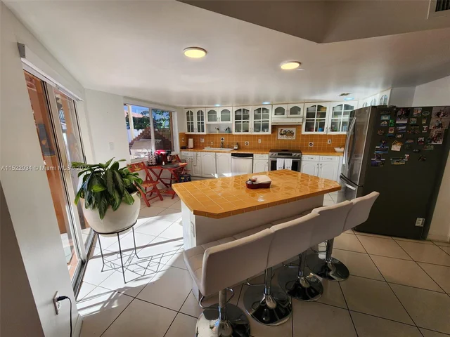 9140 SW 156th Ct, Miami FL 33196