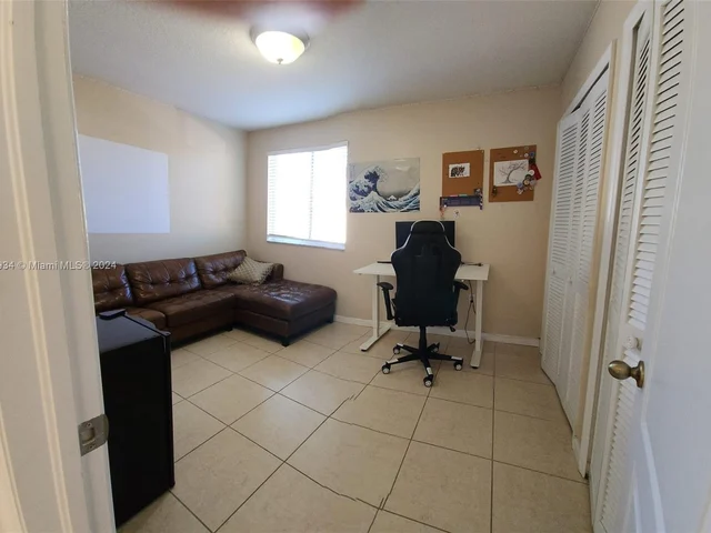 9140 SW 156th Ct, Miami FL 33196