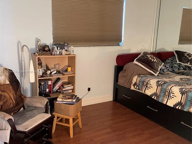 17000 NW 67th Ave # 405, Hialeah FL 33015