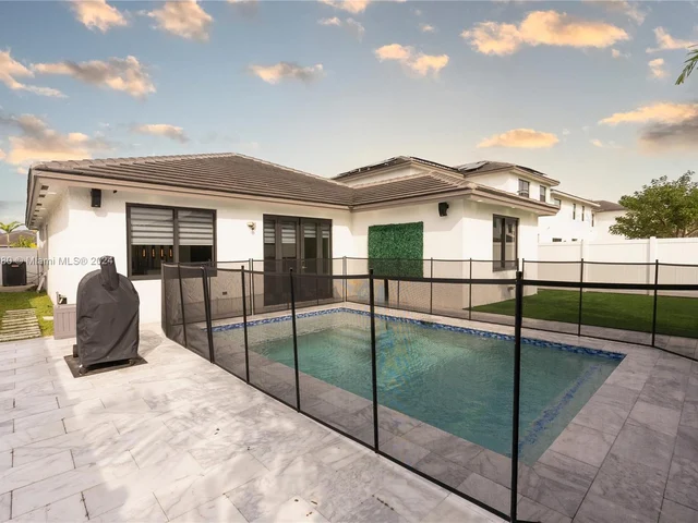 23531 SW 107th Pl, Homestead FL 33032