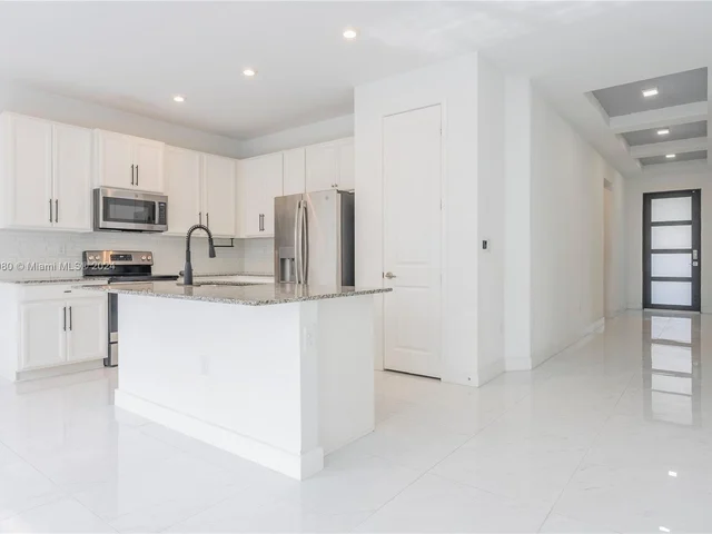 23531 SW 107th Pl, Homestead FL 33032