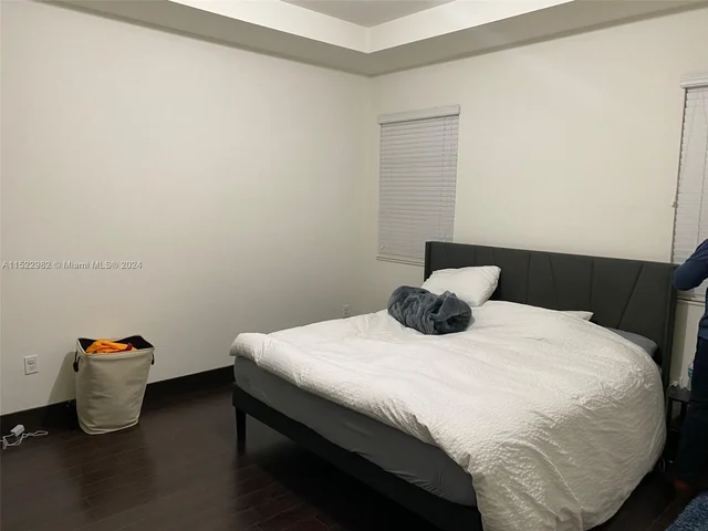 15939 NW 91st Ct, Miami Lakes FL 33018