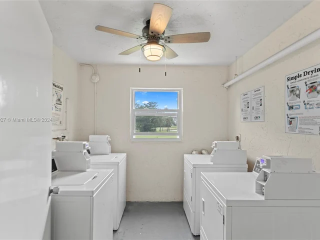 2851 S Palm Aire Dr # 310, Pompano Beach FL 33069