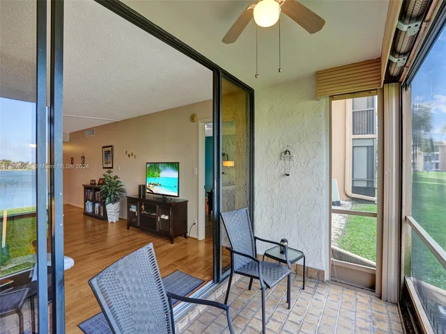 6203 Coral Lake Dr # 103, Margate FL 33063