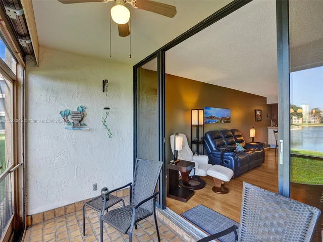 6203 Coral Lake Dr # 103, Margate FL 33063