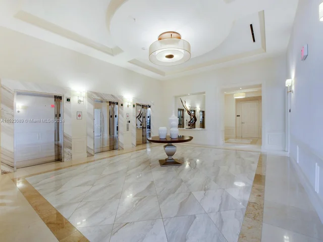 1300 Ponce De Leon Blvd # 502, Coral Gables FL 33134