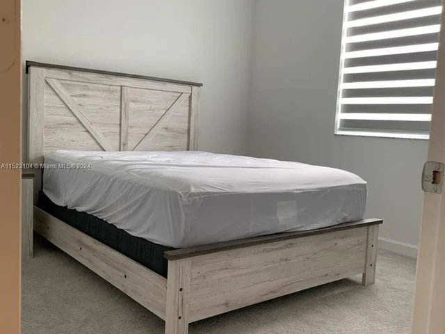 12746 SW 212th St # 12746, Miami FL 33177