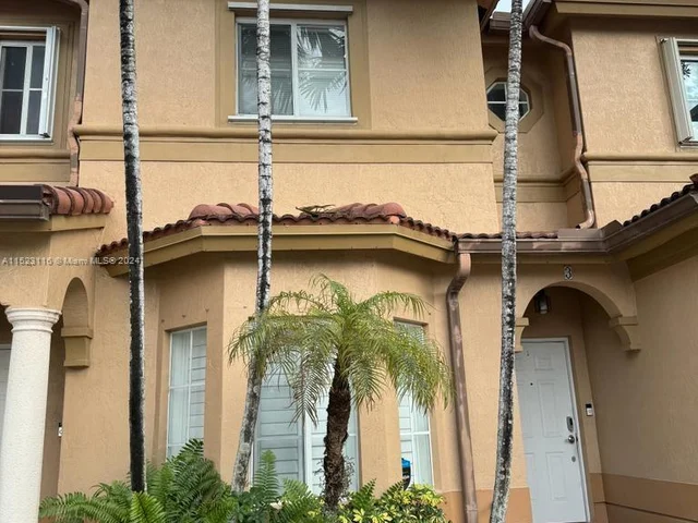 8501 NW 107th Ct # 37, Doral FL 33178