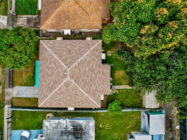 354 NW 80th St, Miami FL 33150