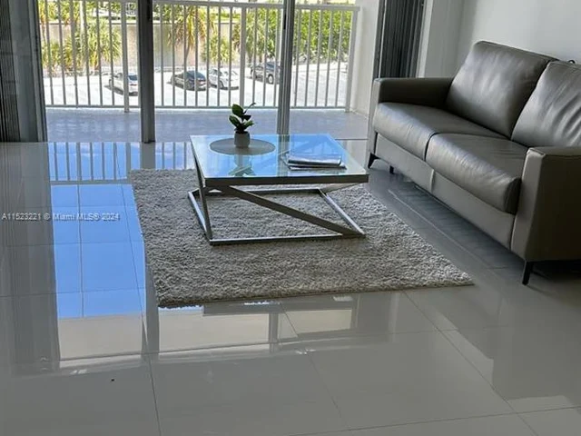 300 Bayview Dr # 411, Sunny Isles Beach FL 33160