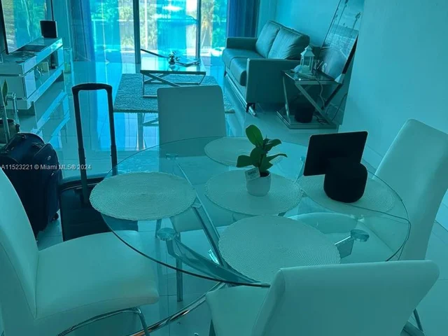 300 Bayview Dr # 411, Sunny Isles Beach FL 33160
