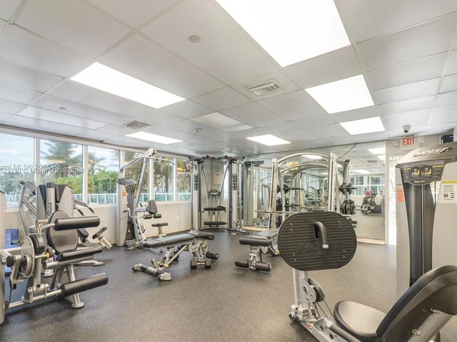 19201 Collins Ave # 847, Sunny Isles Beach FL 33160