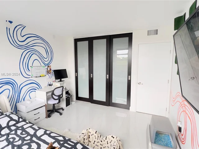 2780 NE 183rd St # 417, Aventura FL 33160