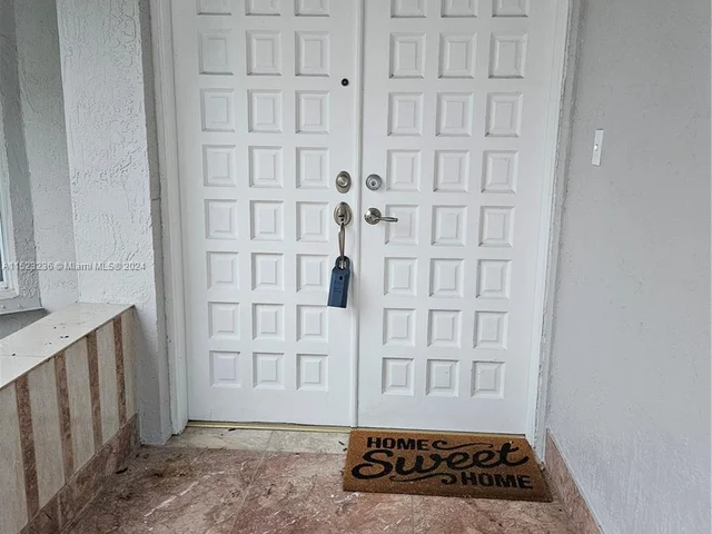 14763 SW 152nd Pl, Miami FL 33196