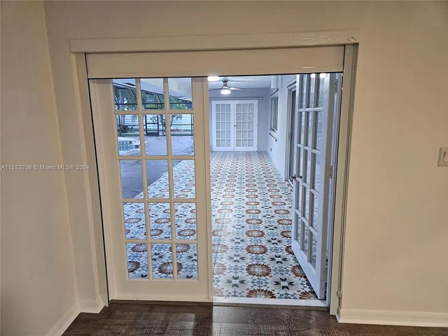 14763 SW 152nd Pl, Miami FL 33196