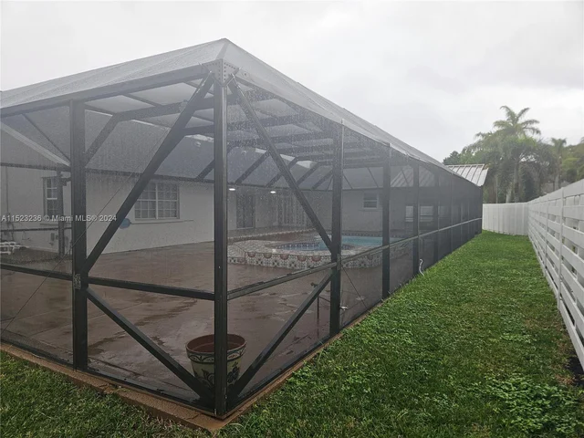 14763 SW 152nd Pl, Miami FL 33196