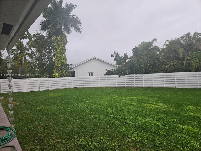 14763 SW 152nd Pl, Miami FL 33196