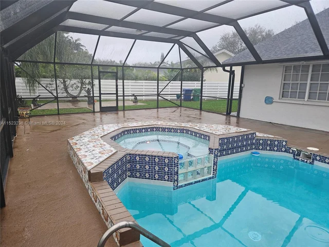 14763 SW 152nd Pl, Miami FL 33196