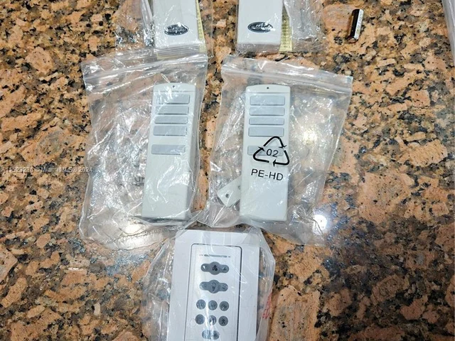 14763 SW 152nd Pl, Miami FL 33196