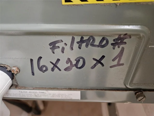 14763 SW 152nd Pl, Miami FL 33196