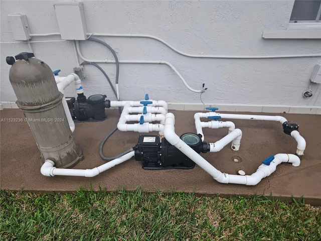 14763 SW 152nd Pl, Miami FL 33196