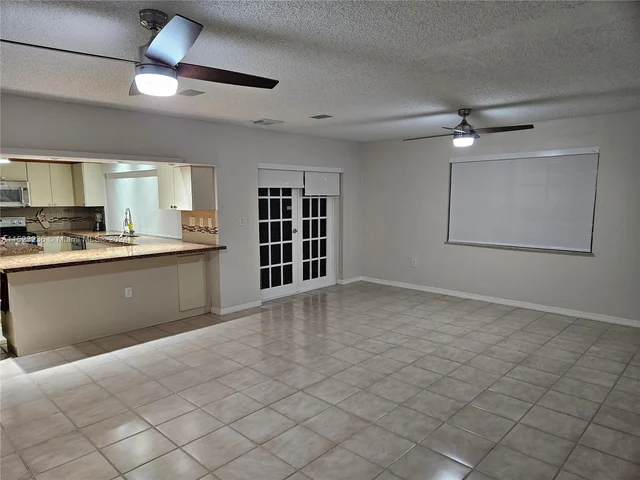 14763 SW 152nd Pl, Miami FL 33196