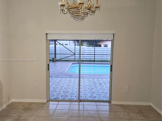 14763 SW 152nd Pl, Miami FL 33196