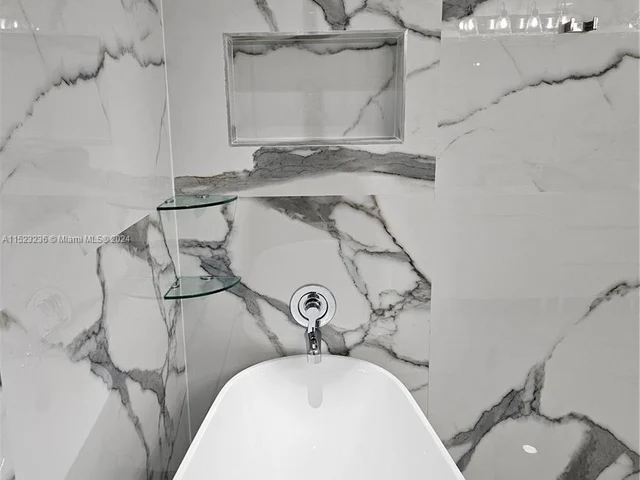 14763 SW 152nd Pl, Miami FL 33196