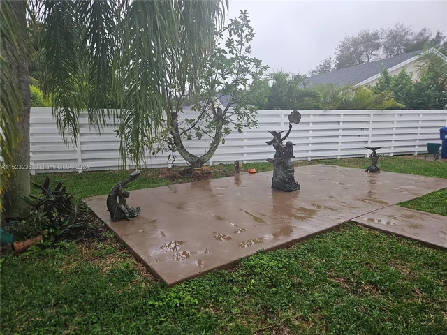 14763 SW 152nd Pl, Miami FL 33196