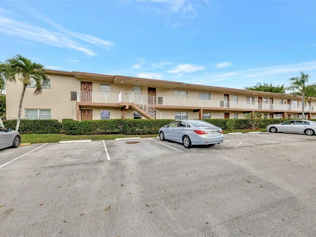 7405 W Atlantic Blvd # 201, Margate FL 33063