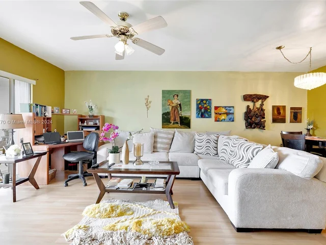 7405 W Atlantic Blvd # 201, Margate FL 33063