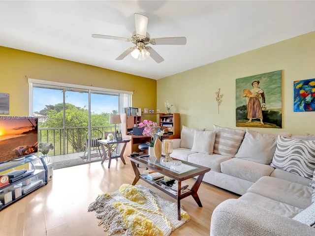 7405 W Atlantic Blvd # 201, Margate FL 33063