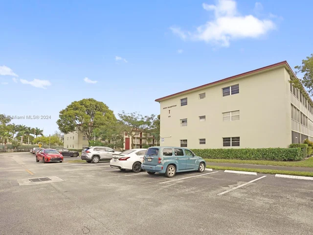 151 SW 135th Ter # 302T, Pembroke Pines FL 33027
