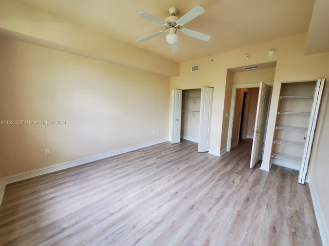 3001 NE 185th St # 333, Aventura FL 33180