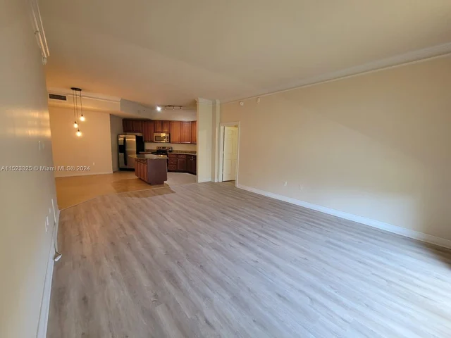 3001 NE 185th St # 333, Aventura FL 33180