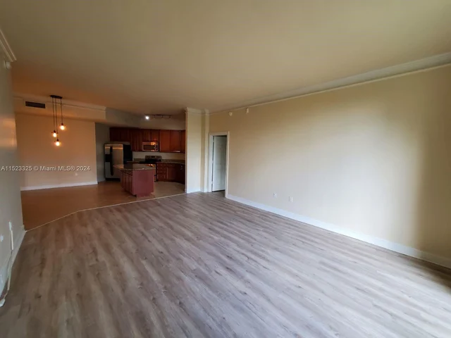 3001 NE 185th St # 333, Aventura FL 33180