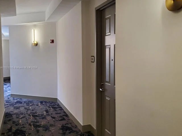 3001 NE 185th St # 333, Aventura FL 33180