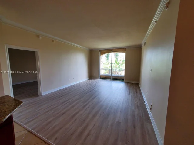 3001 NE 185th St # 333, Aventura FL 33180