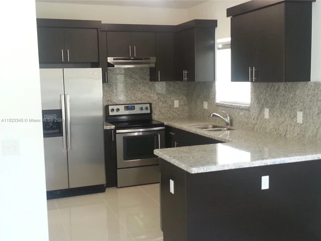 3125 SW 16th Ter # 3125, Miami FL 33145