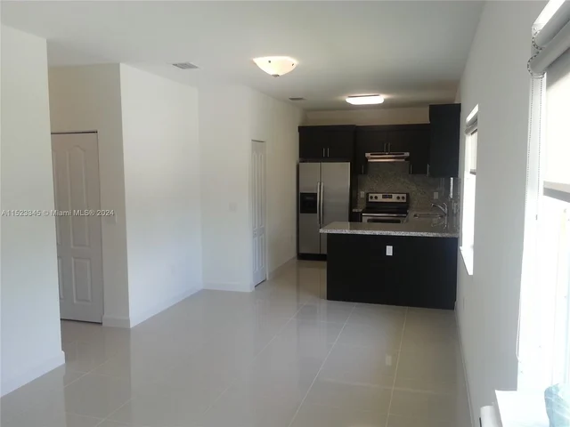 3125 SW 16th Ter # 3125, Miami FL 33145