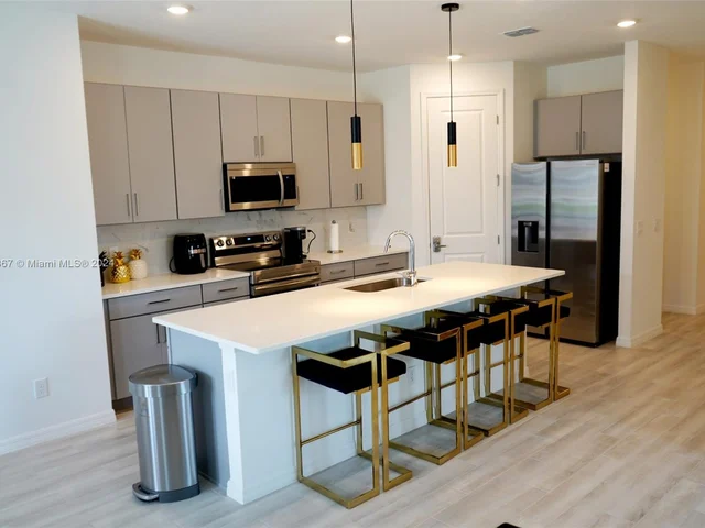 2375 LANCASHIRE ST, Davenport FL 33896