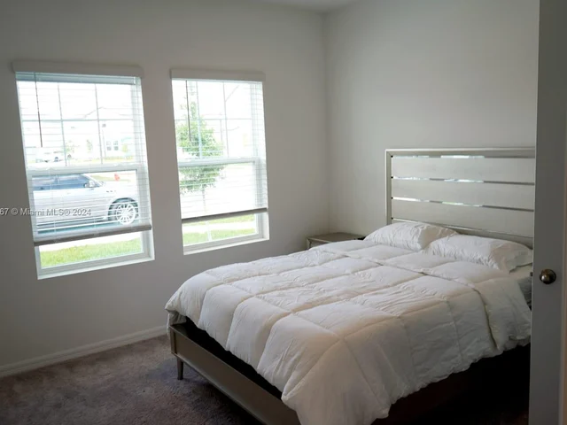 2375 LANCASHIRE ST, Davenport FL 33896