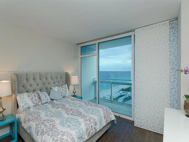 6801 Collins Ave, Miami Beach FL 33141